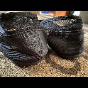 TOMS women 7.5